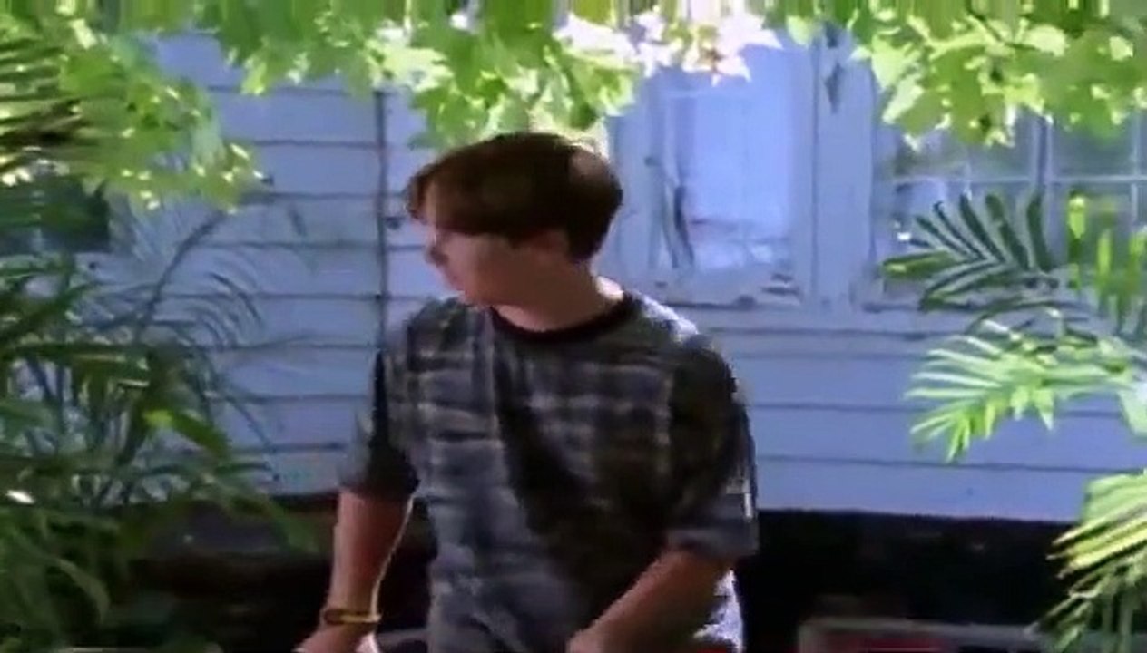 Goosebumps - Se4 - Ep07 - Deep Trouble (1) HD Watch