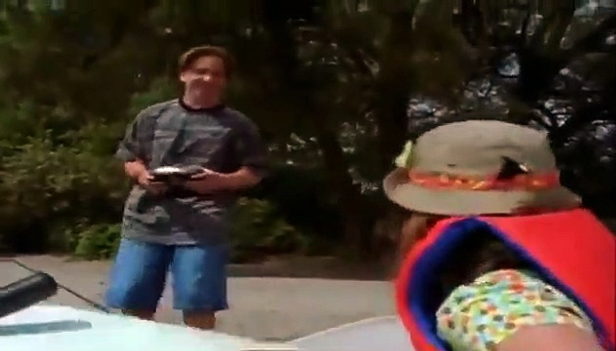 Goosebumps - Se4 - Ep08 - Deep Trouble (2) HD Watch