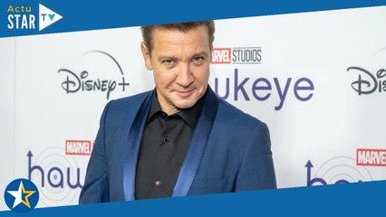 Jeremy Renner (Avengers) grièvement blessé : ses proches donnent de ses nouvelles après son accident