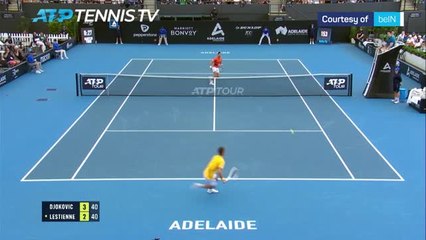 Video herunterladen: Djokovic wins on Australian return