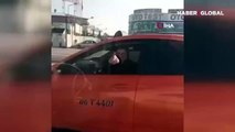 Ankara'da taksi şoförünün vatandaşlara küfrettiği anlar cep telefonu kamerasına yansıdı