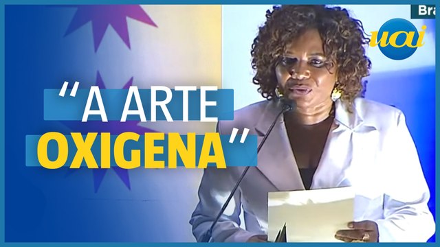 Margareth Menezes toma posse como ministra da Cultura