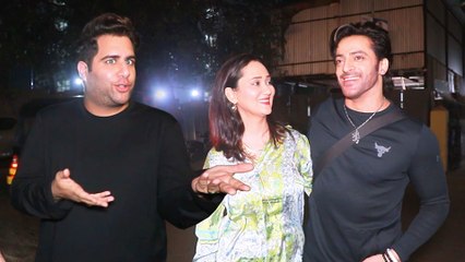 विकास मानकतला अपनी पत्नी के साथ स्पॉट हुए, राजीव आदतिया के साथ मस्तीभरे अंदाज में आये नजर