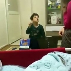 Çocuktan annesine sert ayar!