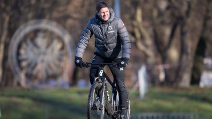 Glasner erklärt Dubai-Trainingslager: "Wenn mir jemand 18 Grad garantiert hätte ..."