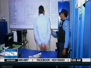 Dejan un cuerpo embolsado dentro de carro y otros sucesos en la capital