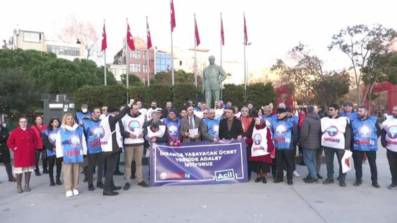 Eğitim-İş, "İnsanca Yaşayacak Ücret, Vergide Adalet" Talebiyle Eylem Yaptı: "Kamu Emekçilerini ve Yurttaşları Açlığa Mahkum Eden Zamları Kabul...