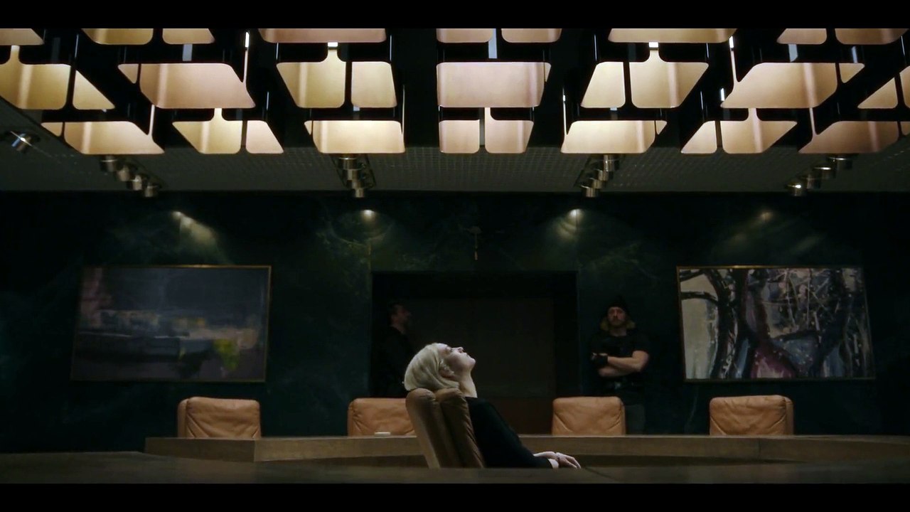 Hanna - Se3 - Ep05 - Eyeliner HD Watch