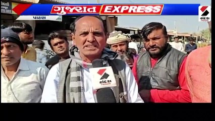 કપાસનો સંગ્રહ કરવા મજબૂર ખેડૂતો