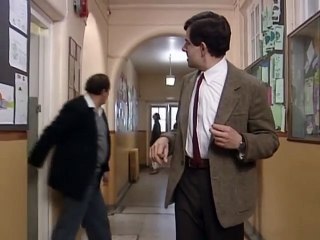 Mr Bean Reclaims His Trousers - Funny Clip - Mr Bean Official