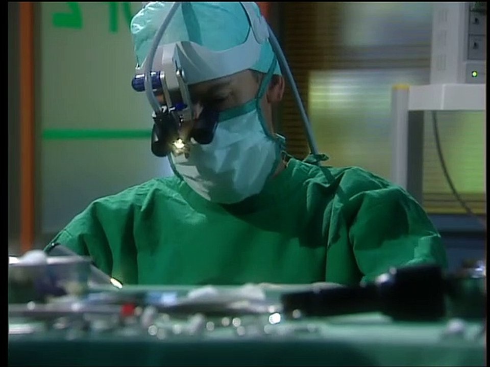 Alphateam - Die Lebensretter im OP Staffel 5 Folge 9