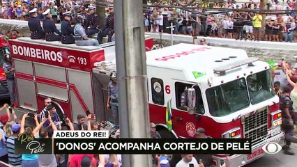 Souza: "Pelé homenageou vários jogadores e eles não fizeram o mesmo" 03/01/2023 16:46:45