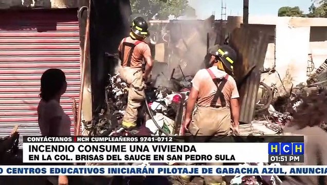 ¡Incendio reduce a cenizas una casa que servía como bodega en SPS!