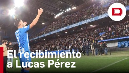 Miles de deportivistas dan la bienvenida a un emocionado Lucas Pérez
