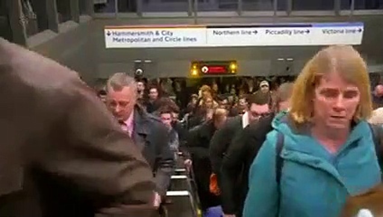 Inside the Tube - Going Underground - Se1 - Ep04 - The First Modern HD Watch