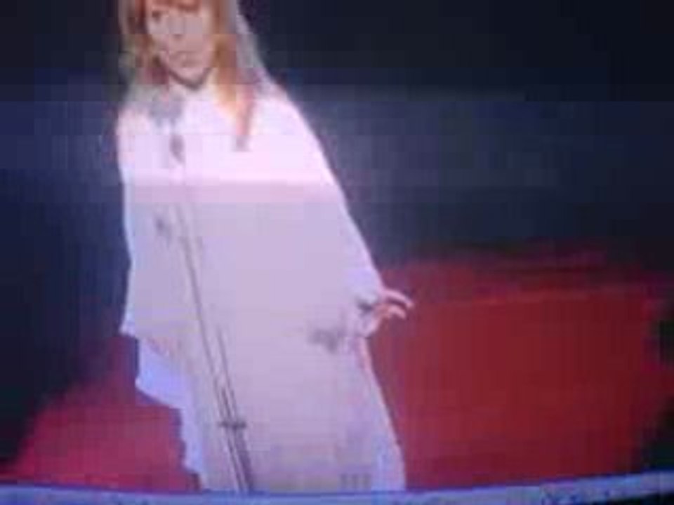Fairuz Concert Bahrain March 2008 www.listenArabic.com