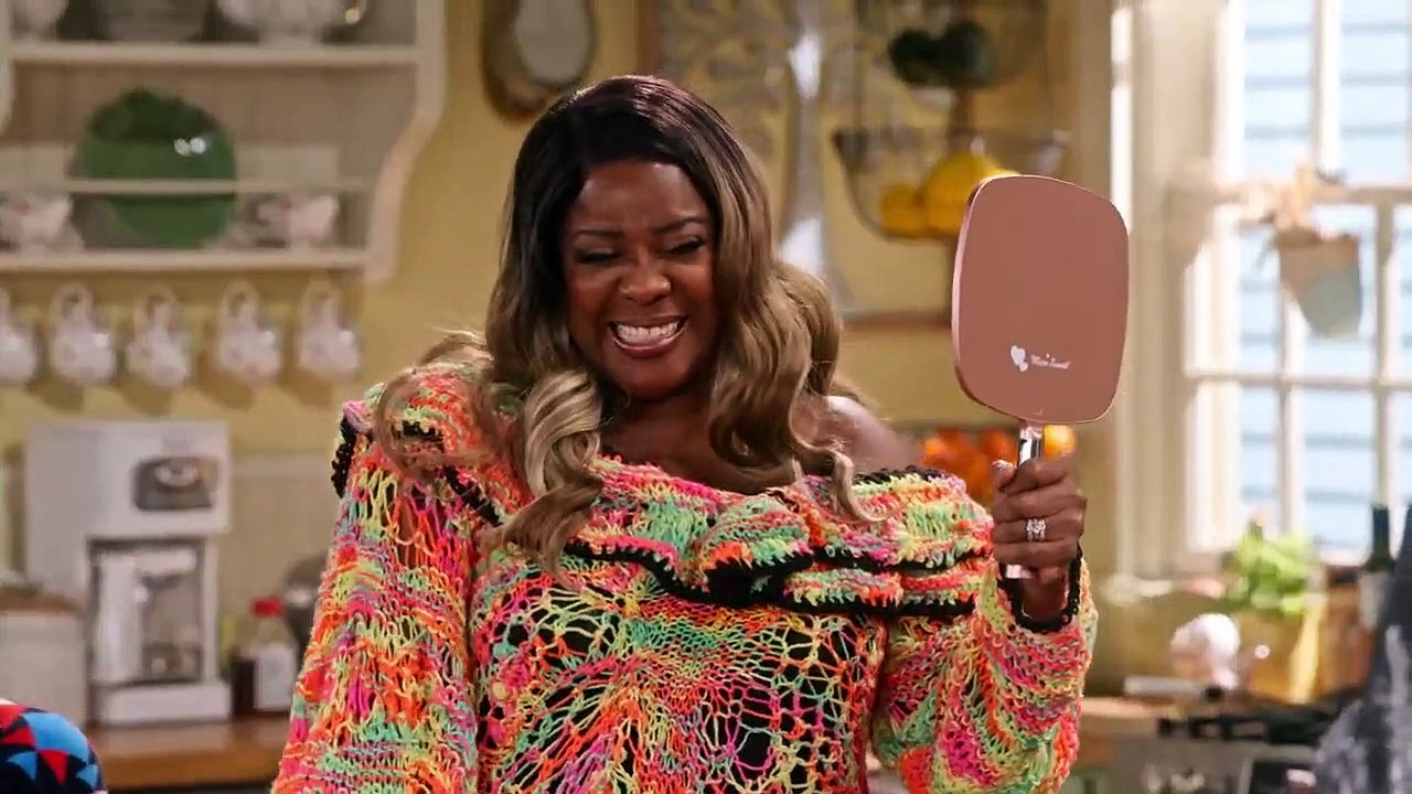 Family Reunion - Se3 - Ep06 HD Watch