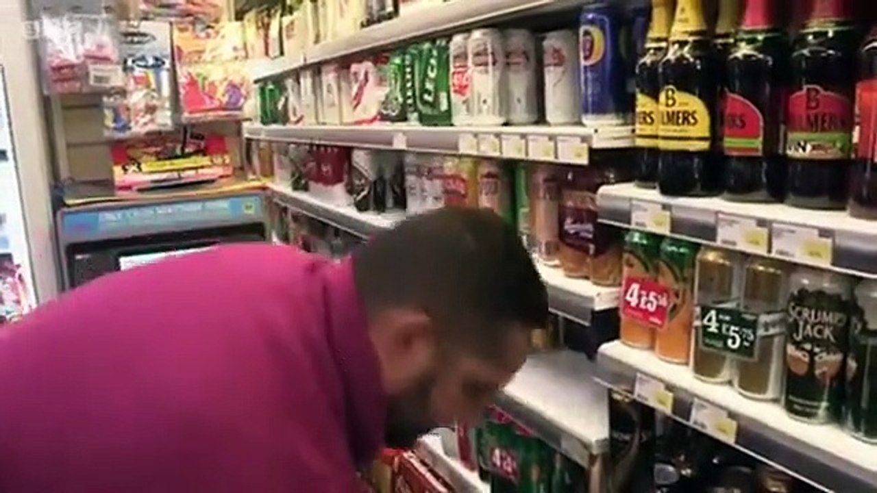 Caught Red Handed - Se5 - Ep06 HD Watch