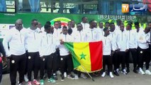وزير الرياضة السنغالي يستقبل لاعبي المنتخب المحلي قبل التنقل للجزائر
