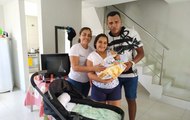 Primeira criança a nascer em 2023 na Maternidade de Cajazeiras é um menino filho de casal venezuelano