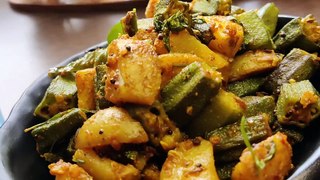 चटपटी मसालेदार भिंडी आलू फ्राई बनाने की विधि | Bhindi Aloo Ki Sabzi | Aalu Bhindi Fry | Spicy Okra