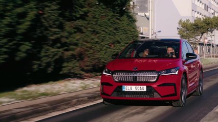 Delivering presents with Škoda Enyaq Coupé iV