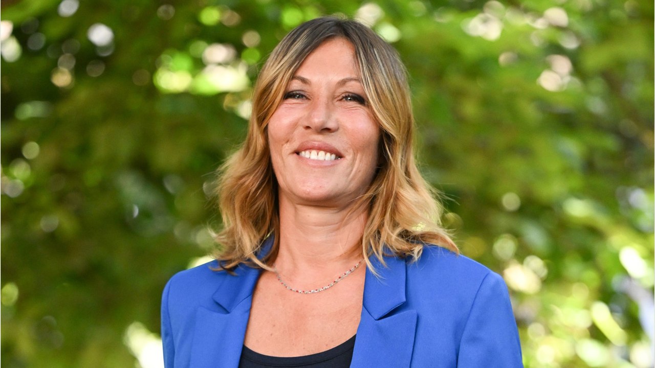 GALA VIDÉO - Mathilde Seigner fait “une pause” dans sa carrière : “J’ai besoin de profiter de mon fils”