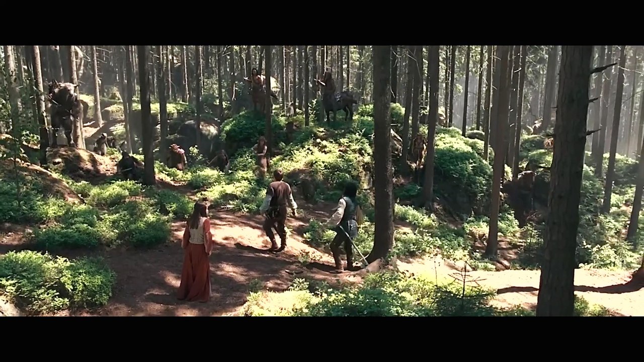 THE CHRONICLES OF NARNIA - PRINCE CASPIAN Peter Pevensie vs. Prince Caspian - (2008)