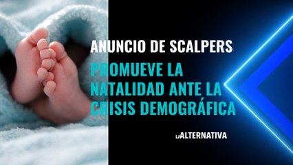 Una tienda de ropa lleva a cabo una campaña navideña promoviendo la natalidad ante la crisis demográfica