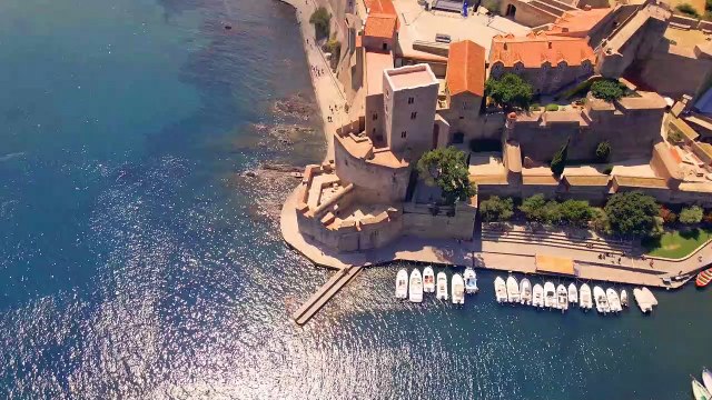 MER MÉDITERRANÉE - La Côte des PYRÉNÉES-ORIENTALES en OCCITANIE Vue du Ciel