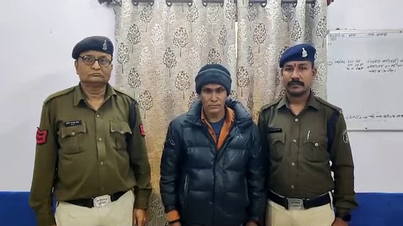 खेत में रखे धान को आग लगाने वाला आरोपी चढ़ा पुलिस के हत्थे