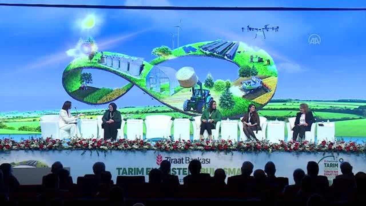 Ziraat Bankası Tarım Ekosistemi Buluşması programı - "Kadın Çiftçiler Konuşuyor" paneli (1)
