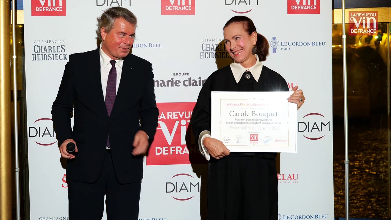 Carole Bouquet : "Mon prix est la première chose que vous verrez en entrant  chez moi" - Vidéo Dailymotion