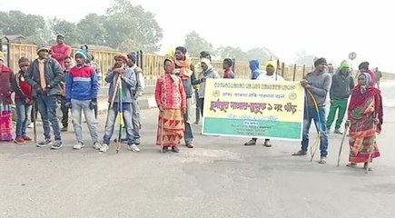 একাধিক দাবি নিয়ে রাজ্যব্যাপী ১২ ঘন্টা 'রোড চাক্কা জ্যামে'র ডাক আদিবাসী সংগঠনের|OneIndia Bengali