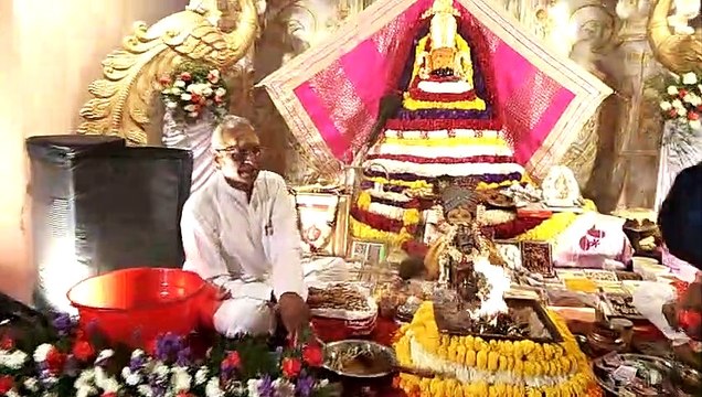 खाटू वाले श्याम बाबा तेरा दरबार सजा ...