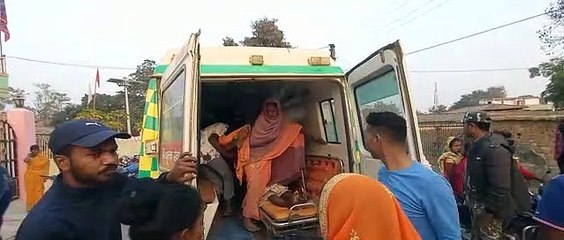 तेज रफ्तार ऑटो पलटी, एक युवती की मौत