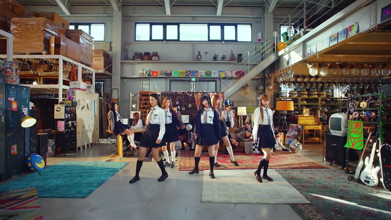 NewJeans (뉴진스) 'Ditto' Performance Video (Fix ver.)