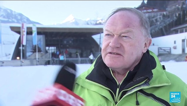 Alp ski resorts forced to adapt amid lack of snow