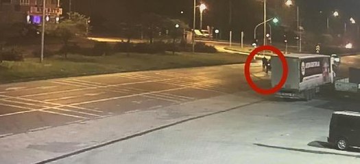 Yolda arızalanan otomobile cip çarptı; baba ile oğlu öldü (2)