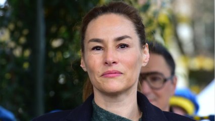 GALA VIDÉO - PHOTO - Vanessa Demouy en deuil : elle rend hommage à son “oncle chéri”