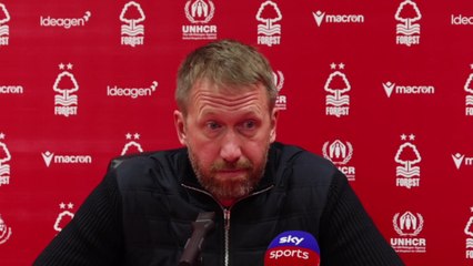 Chelsea's Potter previews crucial Man City clash