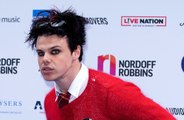 Yungblud pense que le sexe peut 'sauver le monde'