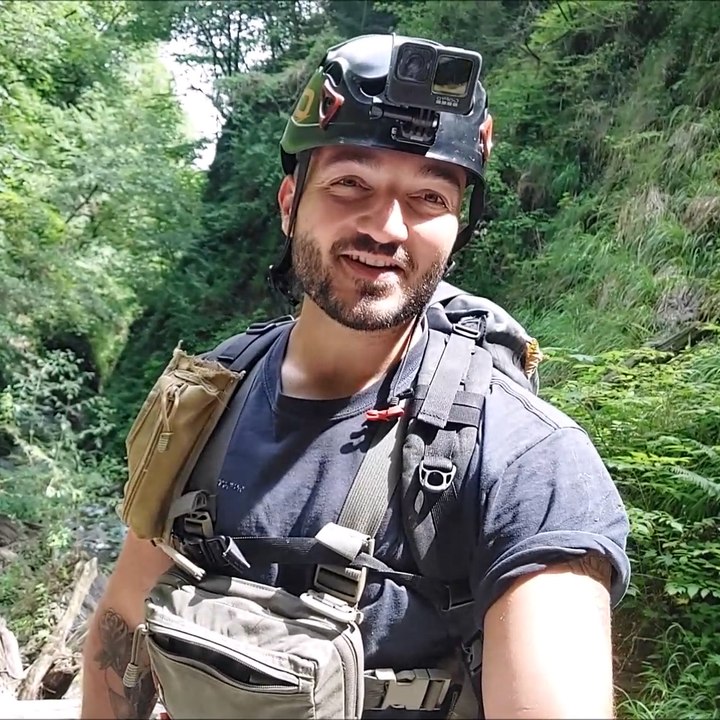 Jonathan est passionné par la pêche extrême