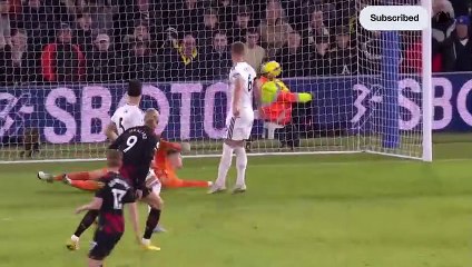 HIGHLIGHTS! CITY SHOW FINE DISPLAY TO DISMANTLE LEEDS AND CLOSE GAP AT THE TOP - Leeds 1-3 Man City