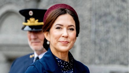 GALA VIDEO - Mary de Danemark : sa garde-robe très coûteuse fait grincer des dents !