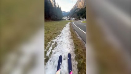 French ski slopes nearly snowless during unseasonably warm winter