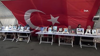 Ailelerin direnişi bin 220 gününde