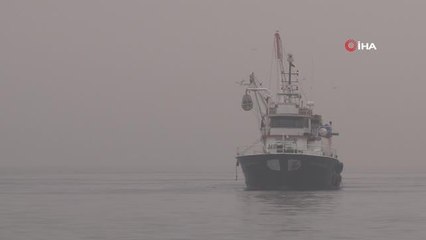 İstanbul'da sis etkisini sürdürüyor