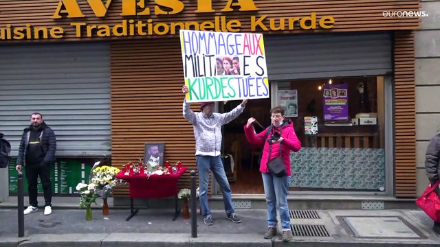 Kurdes tués à Paris : nouvelle marche blanche au lendemain des funérailles de militants