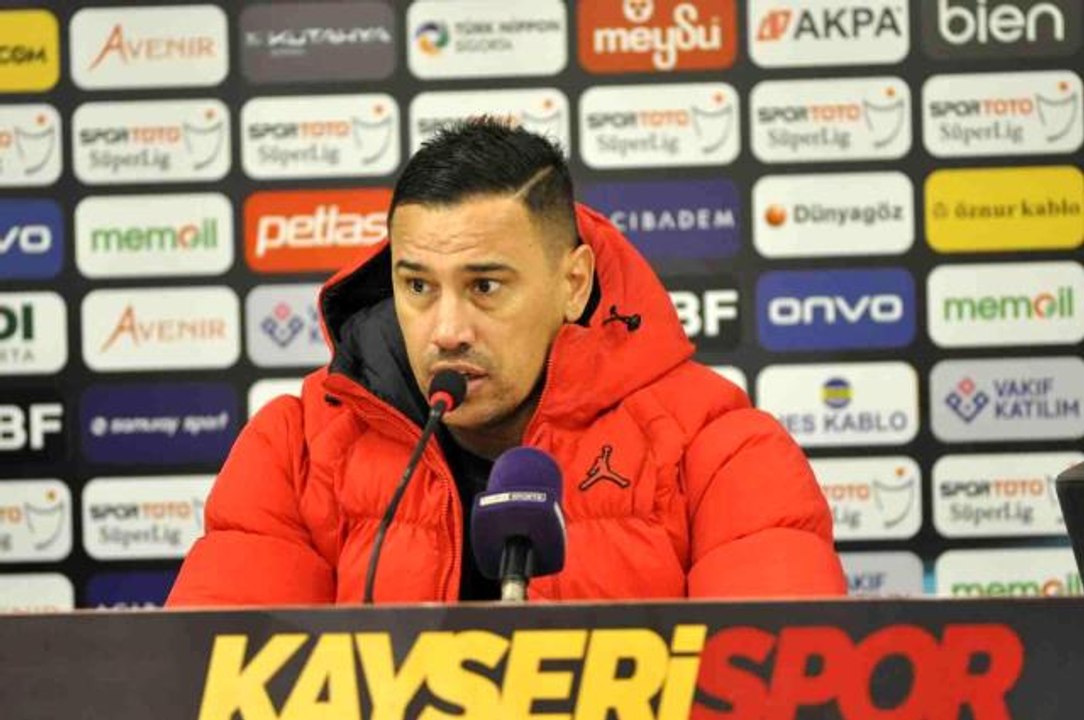 Çağdaş Atan: "Maça bireysel hatalar damga vurdu"